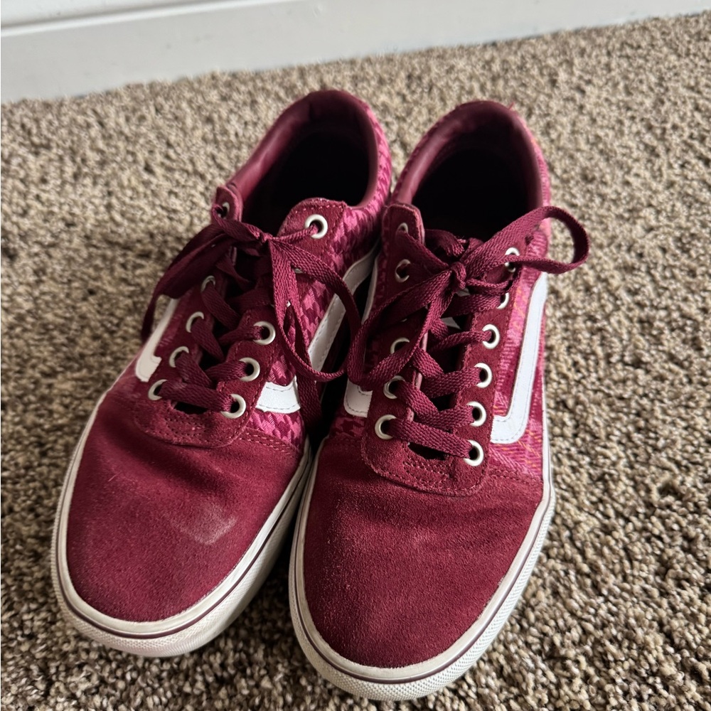 Vans Women's Burgundy Sneakers